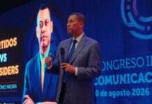 Gómez Mazara plantea que fortalecer partidos y recuperar la confianza ciudadana es clave ante el fenómeno de los “outsiders